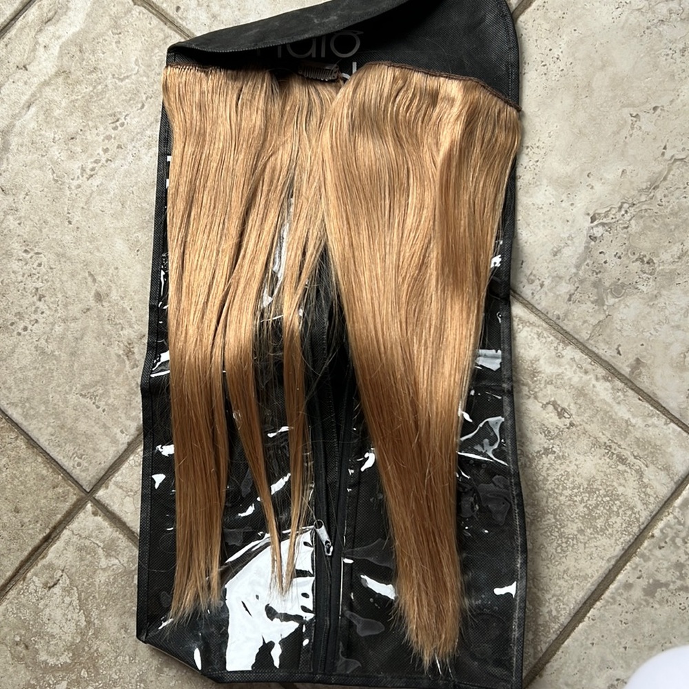 HIDDEN CROWN EXTENSIONS #10 natural blonde nwot